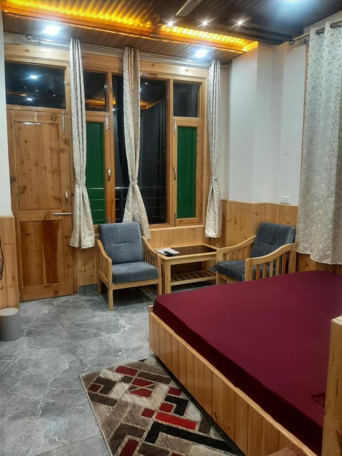 Tulip Flowing River View Hotel. Shamshi Exterior foto